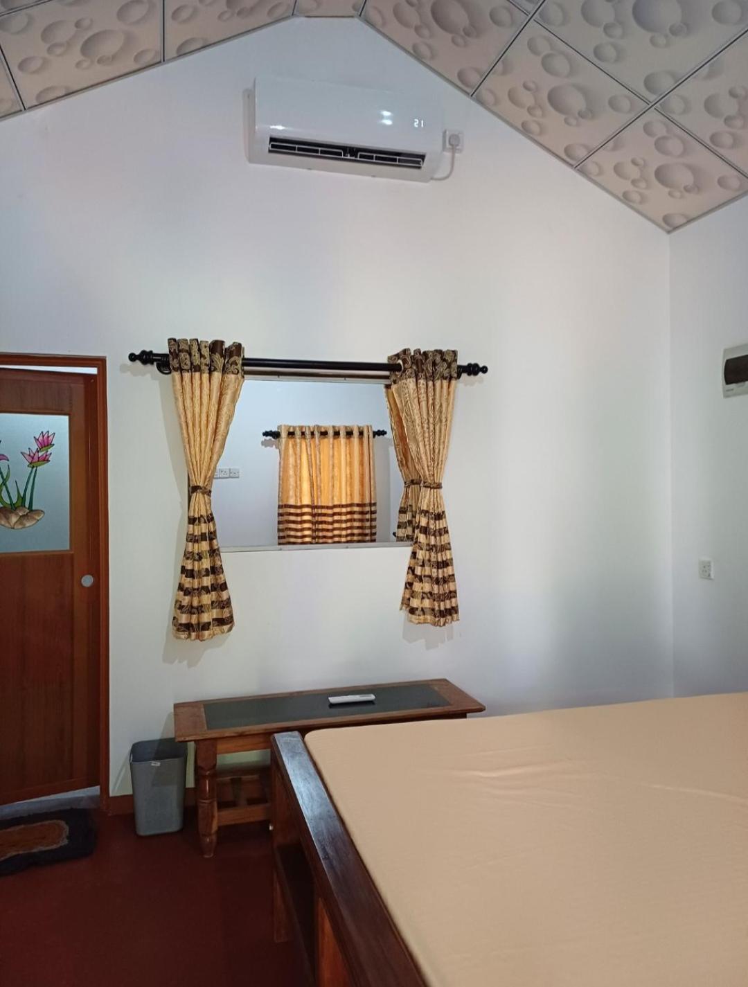 Turtle Island Cabana Tangalle Bagian luar foto